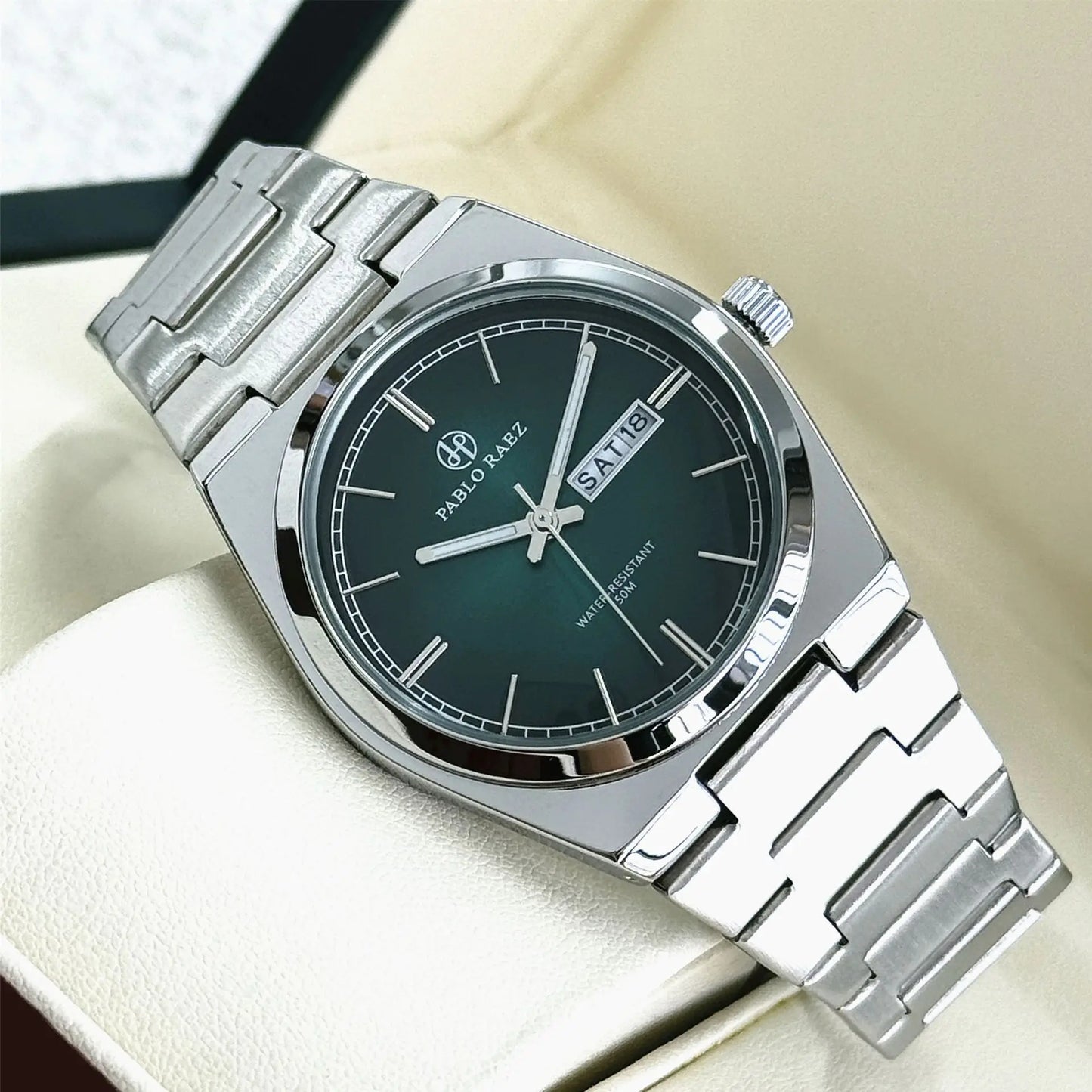 PABLO RAEZ Steel Man Watch 2026 New Gradient Green Dial Butterfly Clasp Dual Calendar P36